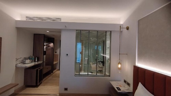 Mirage Hotel, Mumbai International Airport image 15