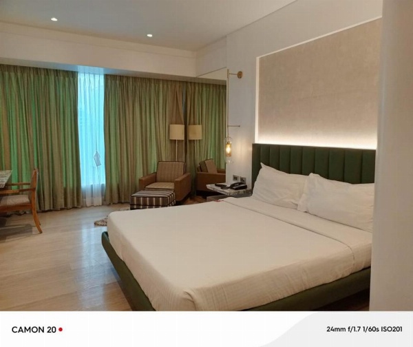 Mirage Hotel, Mumbai International Airport image 19